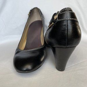 Ralph Lauren Black round toe Leather Heels